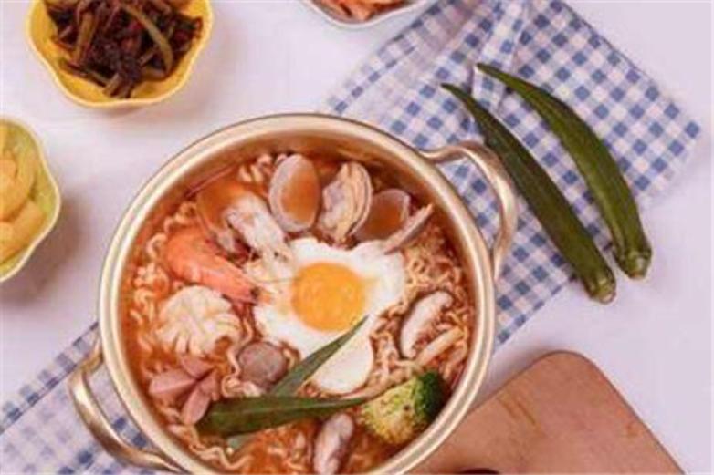 面小蟹泡面小食堂